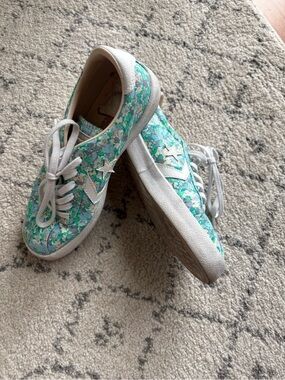 Converse Floral Low-Top Sneakers in Mint Green and White